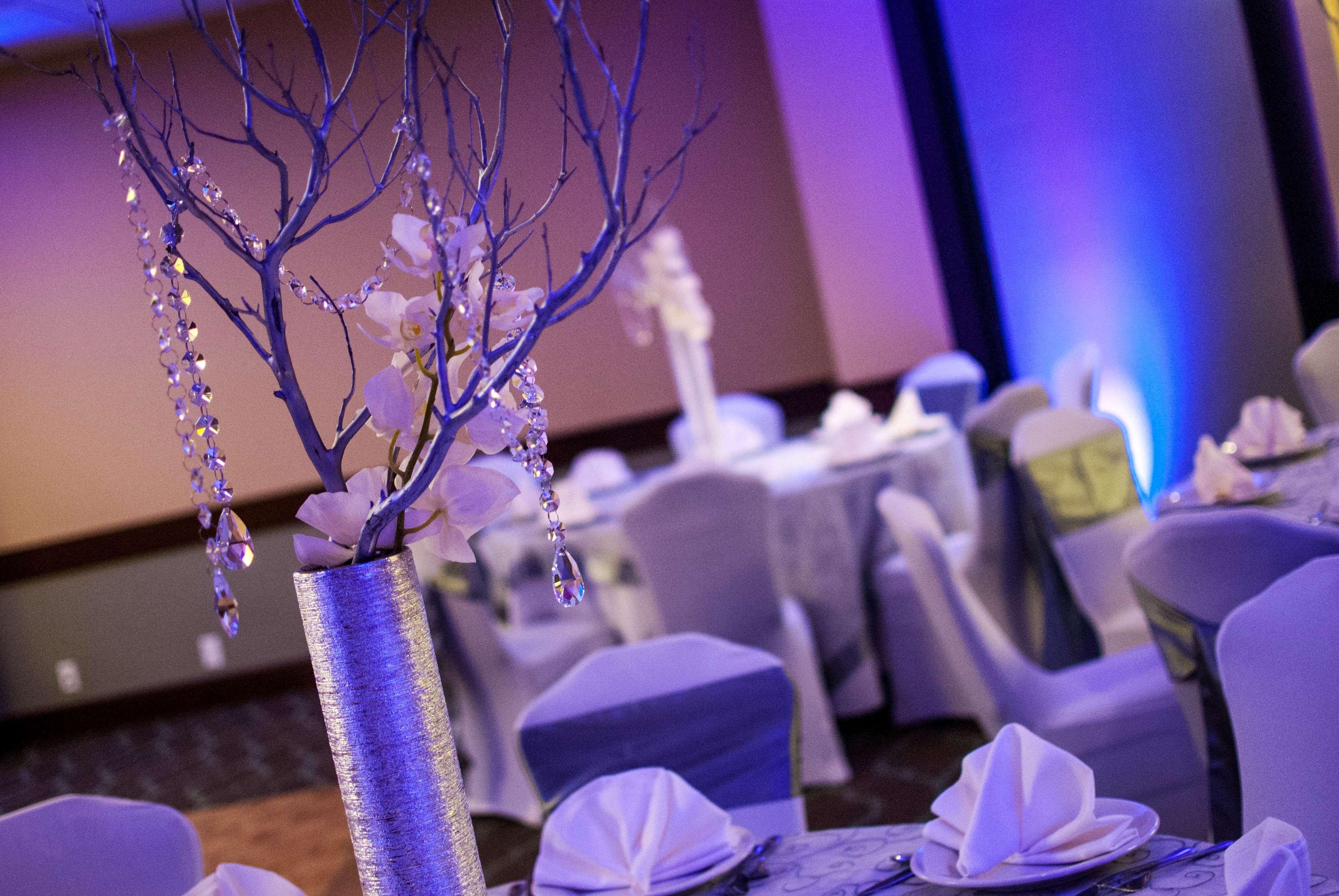 Embassy Suites By Hilton Dallas Market Center Luaran gambar