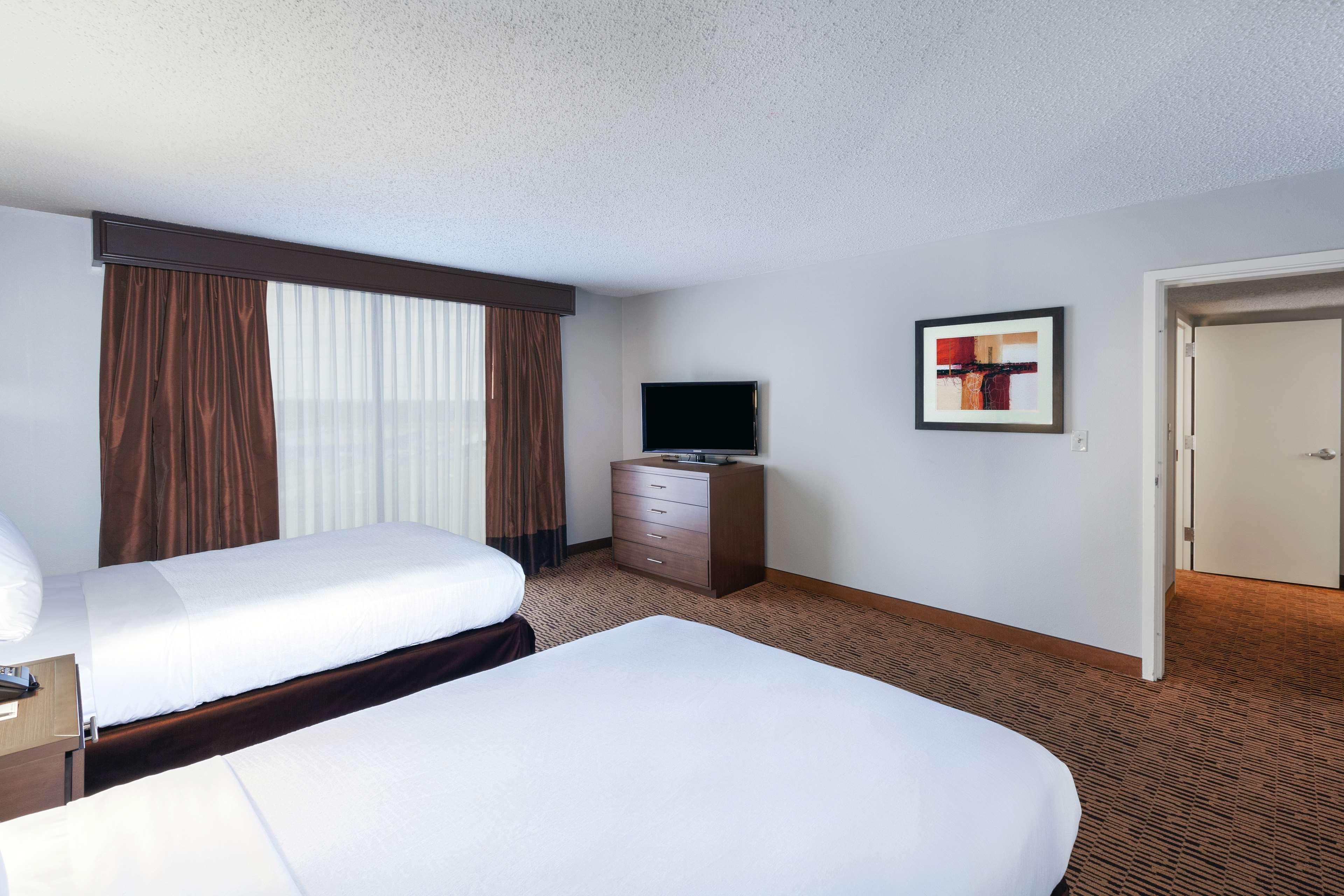 Embassy Suites By Hilton Dallas Market Center Luaran gambar