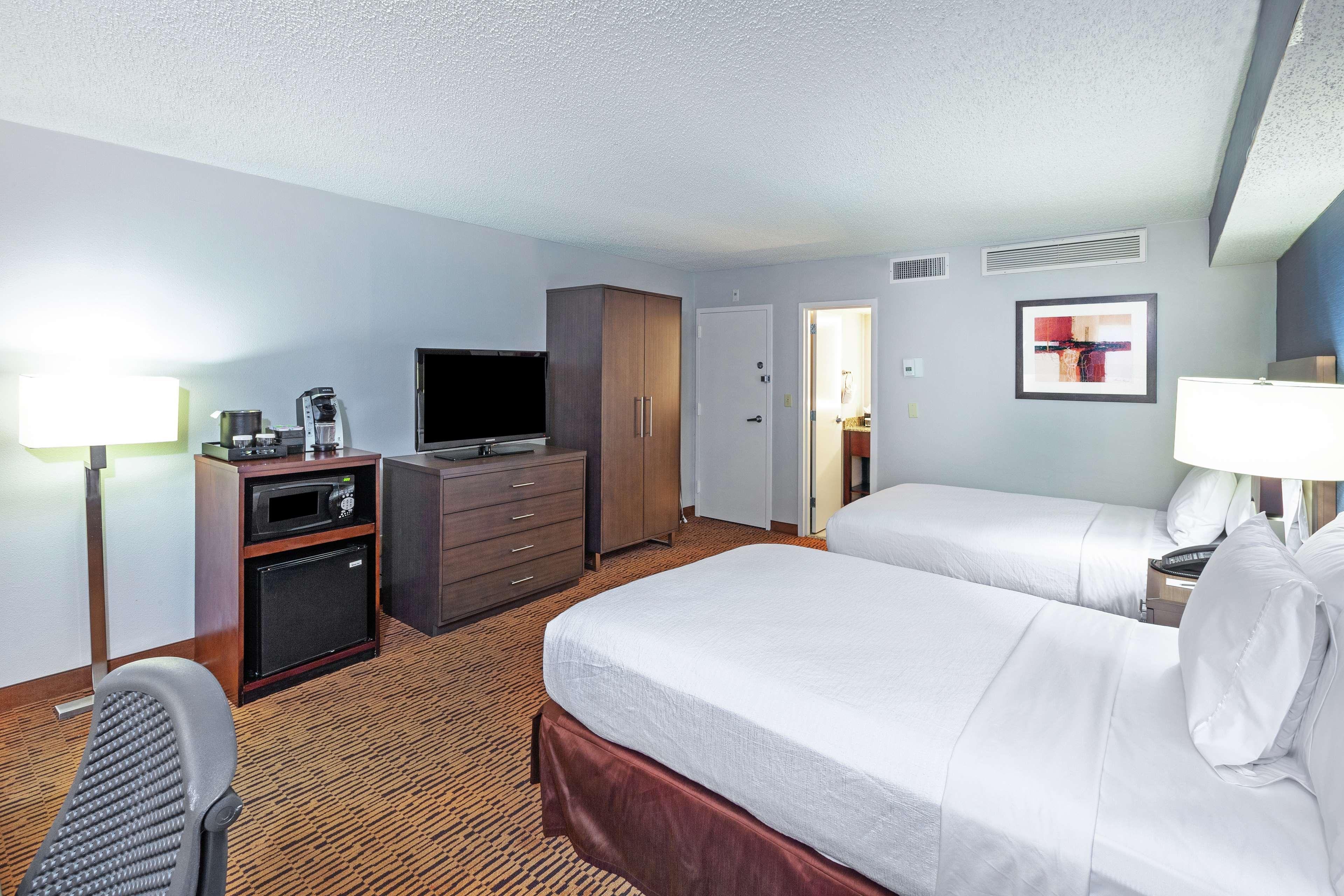 Embassy Suites By Hilton Dallas Market Center Luaran gambar