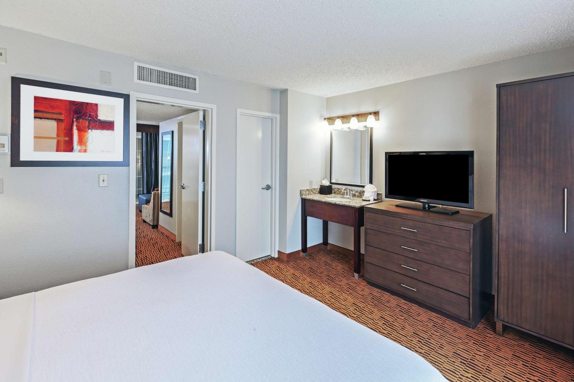 Embassy Suites By Hilton Dallas Market Center Luaran gambar