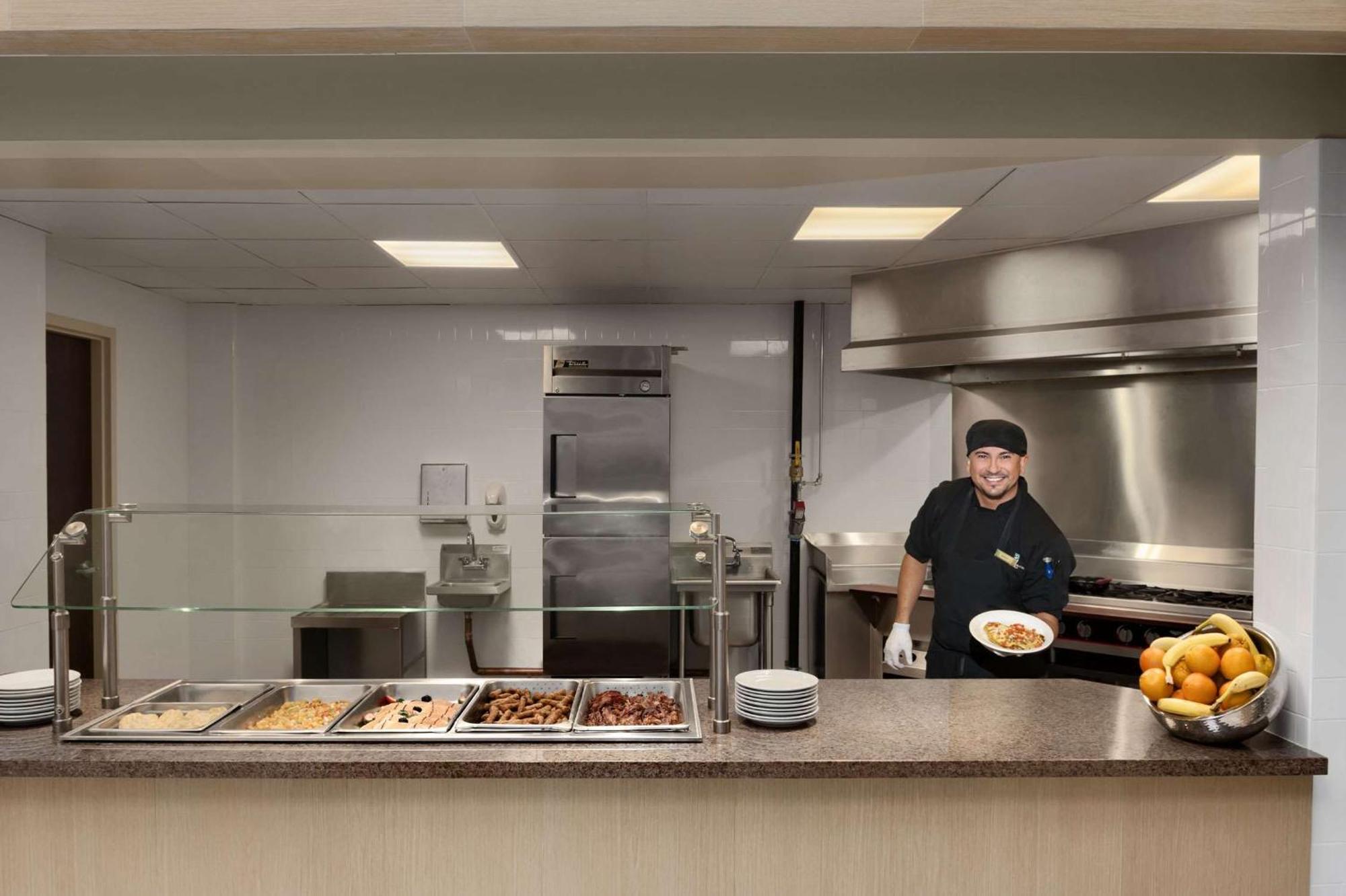 Embassy Suites By Hilton Dallas Market Center Luaran gambar