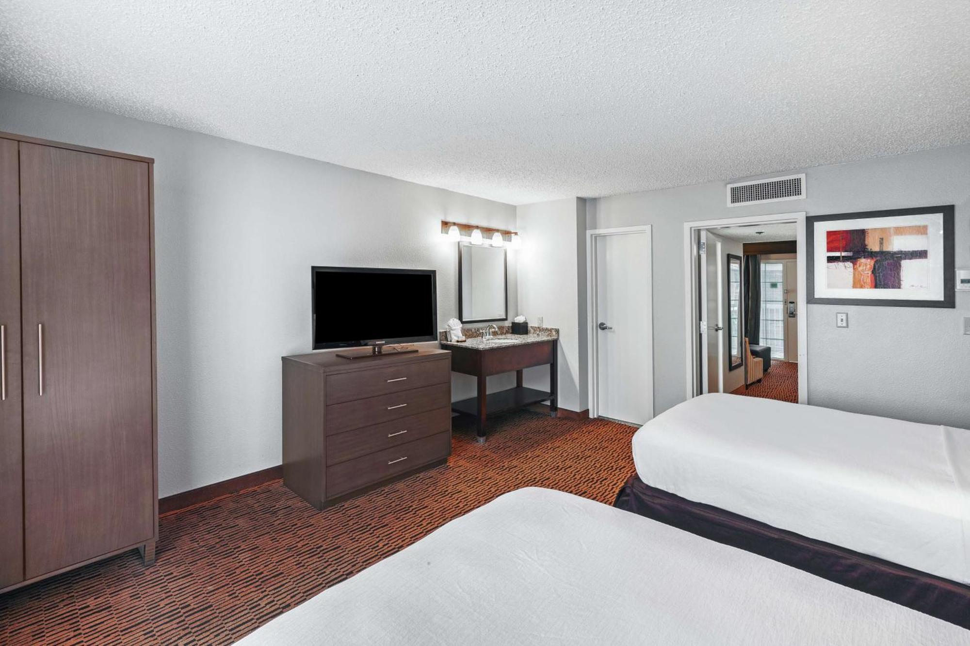 Embassy Suites By Hilton Dallas Market Center Luaran gambar